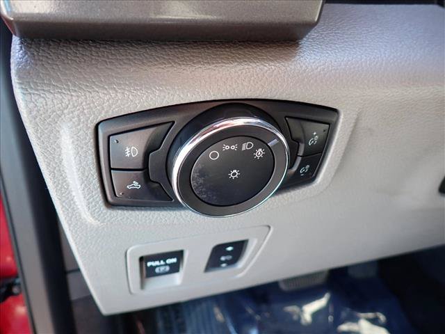 Used 2018 Ford F150 XLT w/ Equipment Group 302A Luxury AWD/4WD image 16