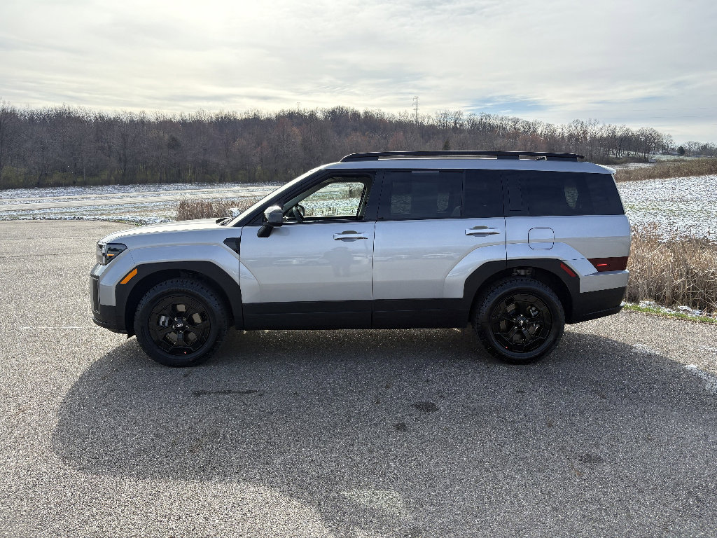 Used 2026 Hyundai Santa Fe XRT image 2