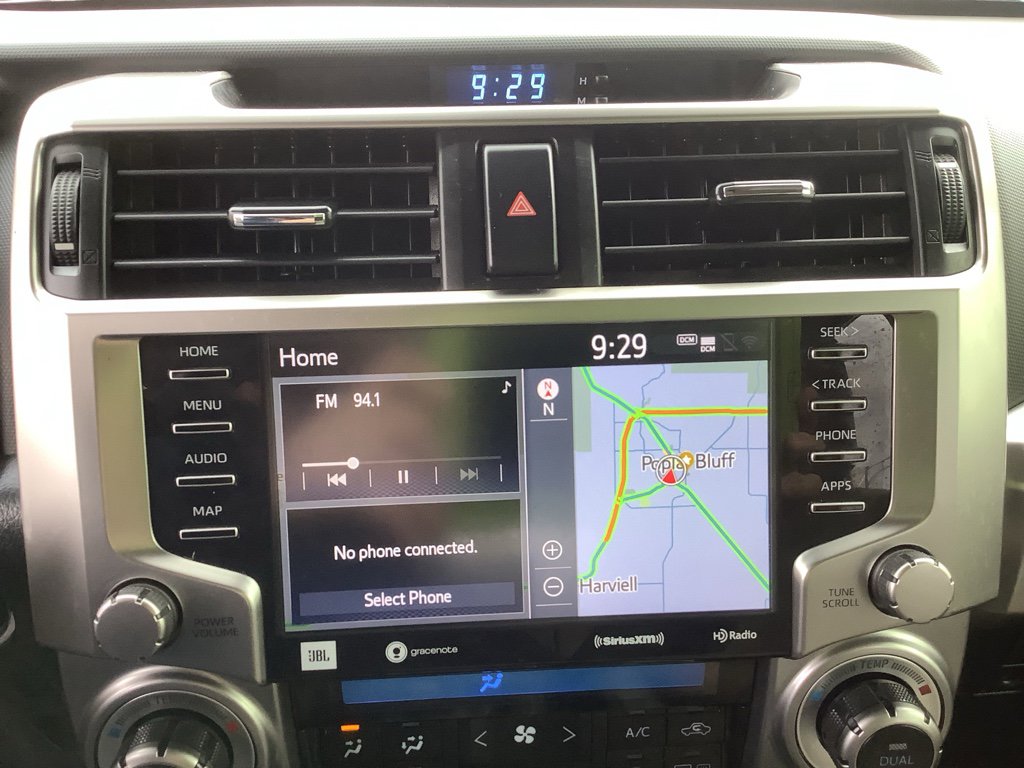 Used 2020 Toyota 4Runner Limited image 18