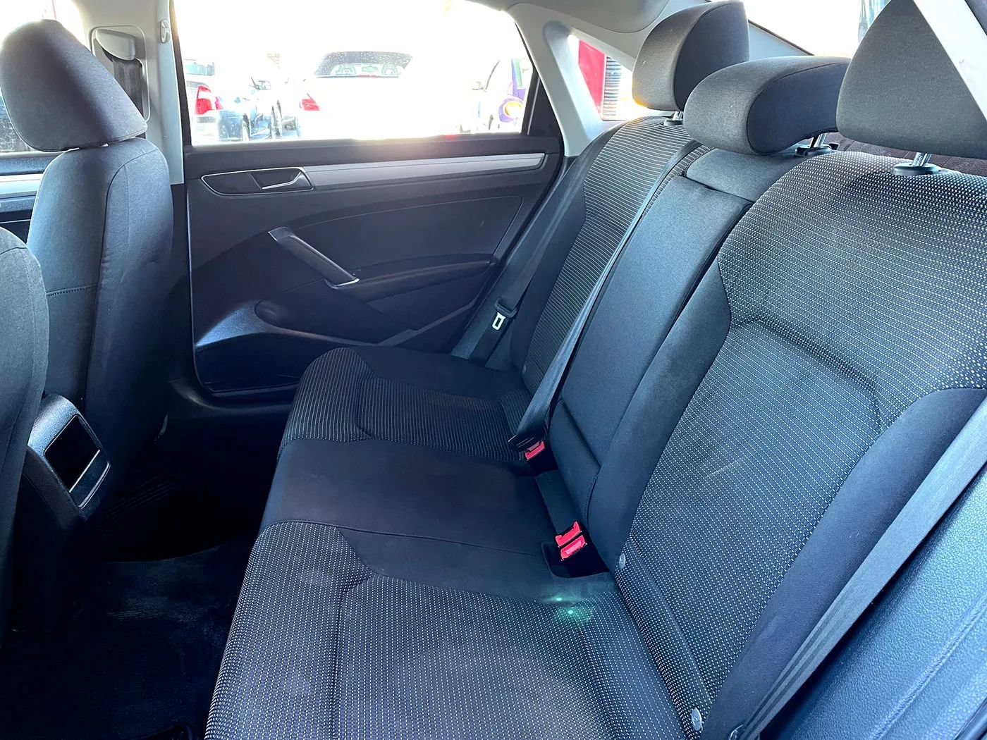 Used 2018 Volkswagen Passat 2.0T S FWD image 9