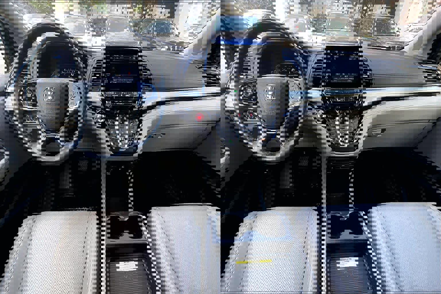 Used 2020 Honda Odyssey Elite image 16