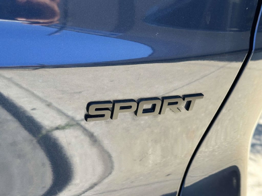 Used 2024 Honda CR-V Sport image 11