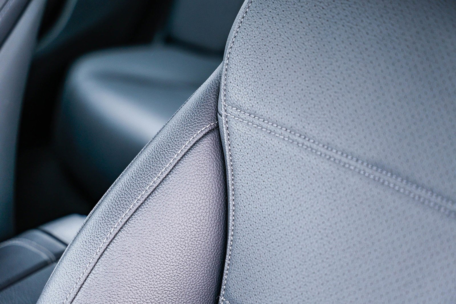 Certified 2025 Mercedes-Benz C 300 Sedan image 25