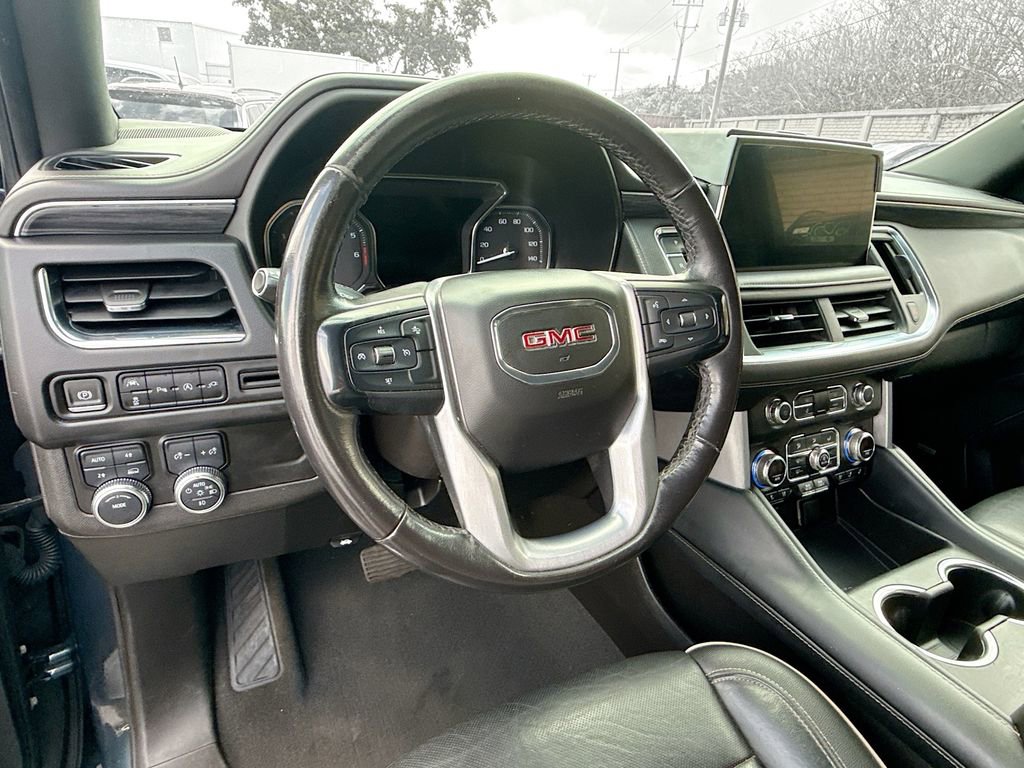Used 2021 GMC Yukon XL SLT AWD/4WD image 12