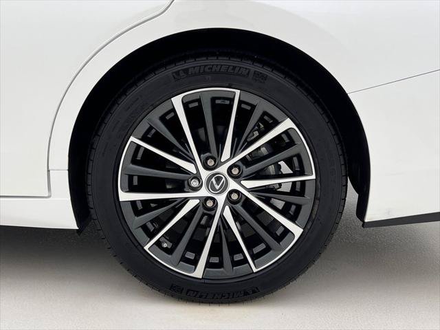Certified 2025 Lexus ES 350 w/ Premium Package FWD image 26