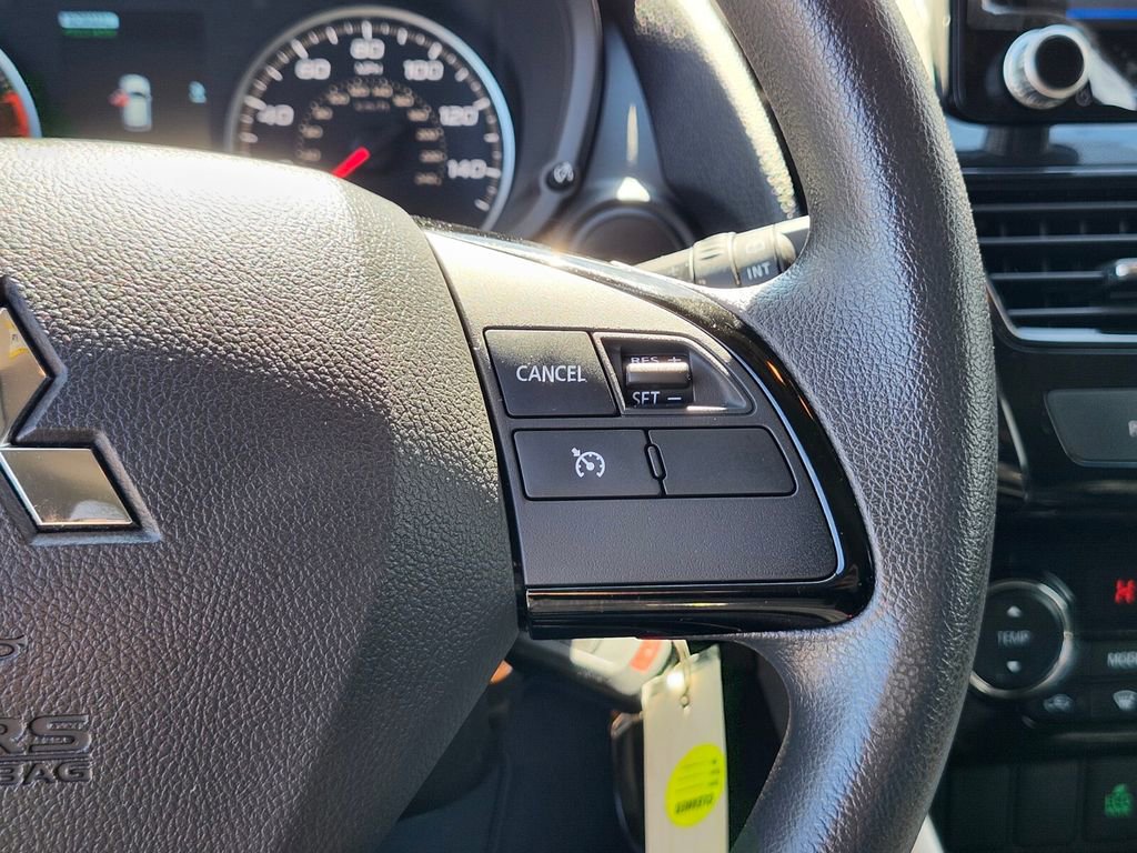 Used 2022 Mitsubishi Eclipse Cross LE image 26