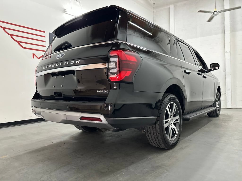 Used 2024 Ford Expedition Max Limited AWD/4WD image 9