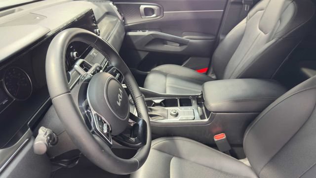 Used 2022 Kia Sorento S FWD image 24