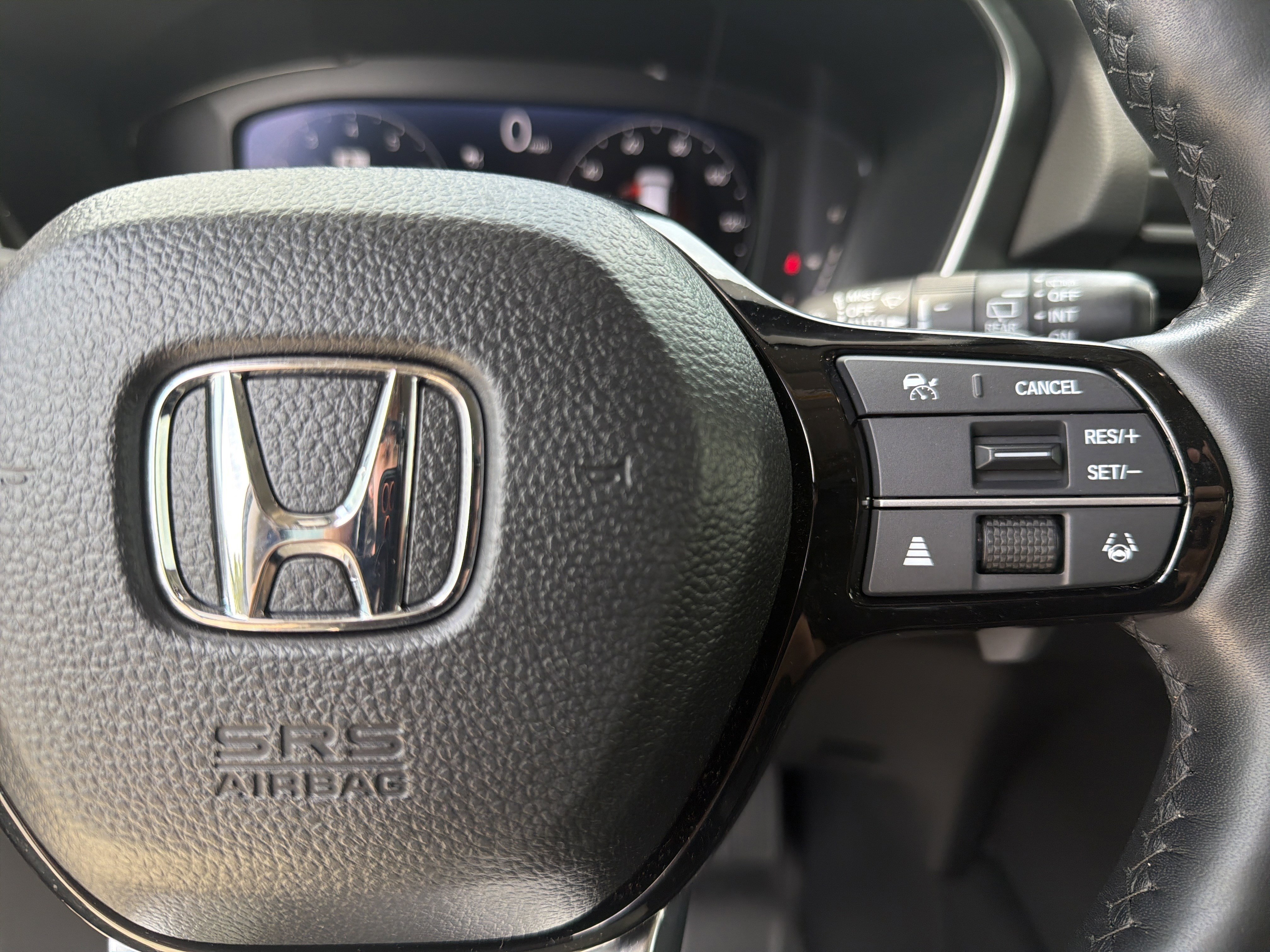 Used 2023 Honda Pilot Elite image 11