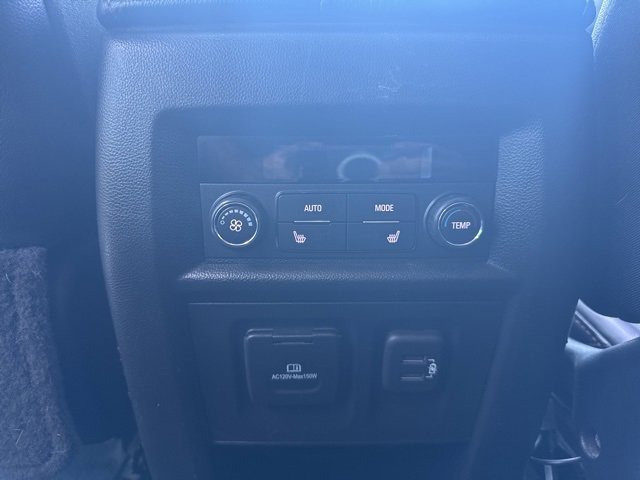 Used 2020 Chevrolet Traverse Premier w/ Redline Edition image 12