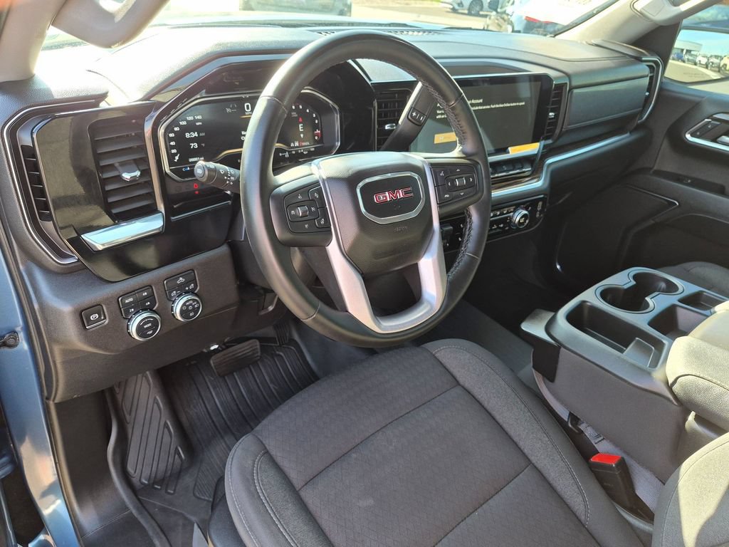 Used 2024 GMC Sierra 1500 Elevation w/ X31 Off-Road Package AWD/4WD image 10