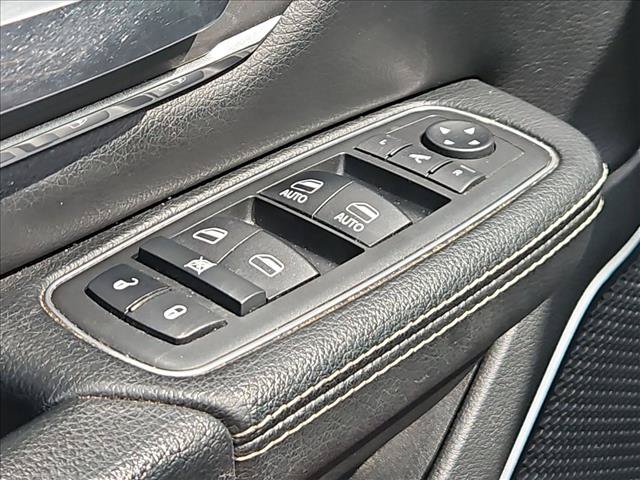 Used 2019 RAM 1500 Laramie RWD image 21
