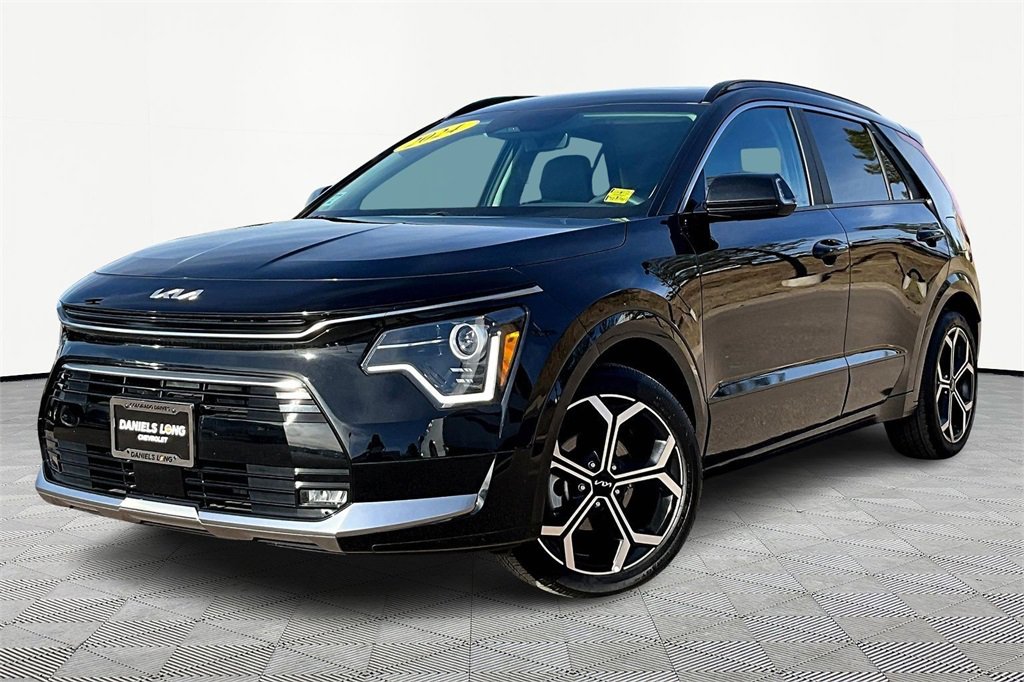 Used 2024 Kia Niro EX Touring