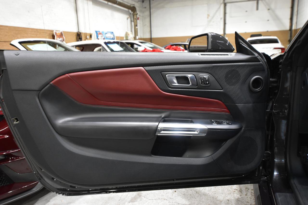Used 2024 Ford Mustang GT Premium image 12