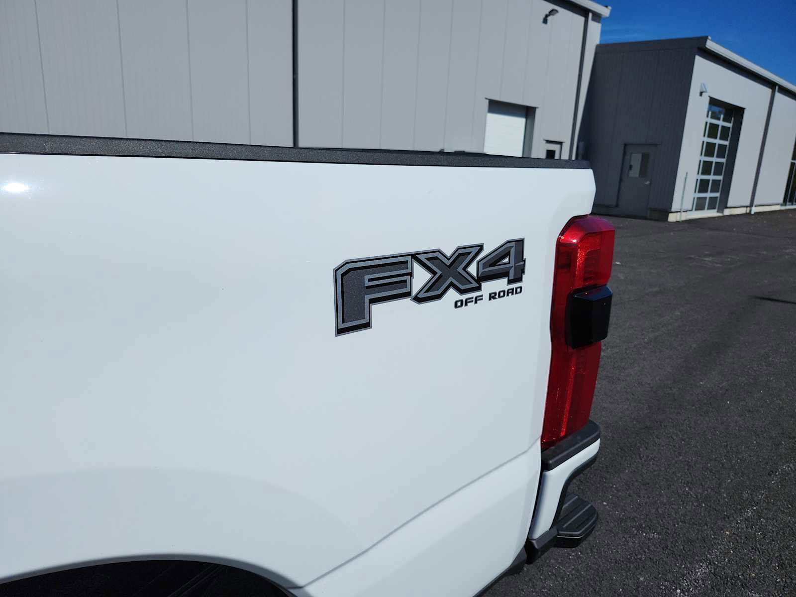 New 2026 Ford F250 XLT w/ XLT Premium Package image 16