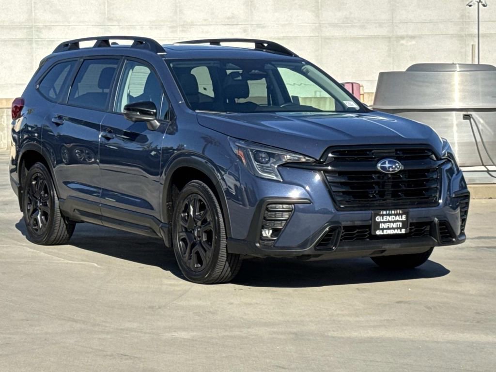 Used 2023 Subaru Ascent Onyx Edition Limited image 2