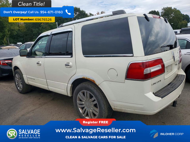 Used 2008 Lincoln Navigator 4WD image 3