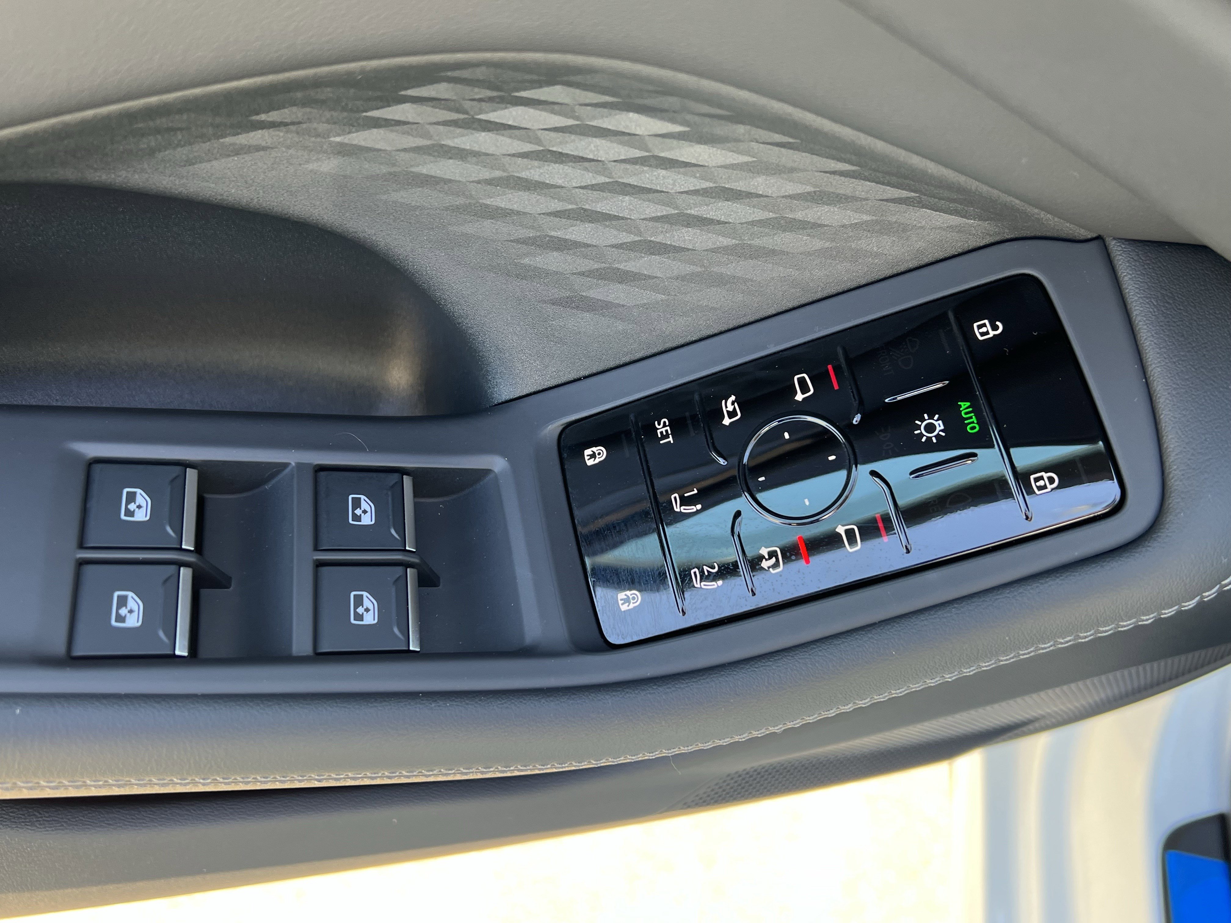 Used 2026 Audi A6 Premium w/ 20" Wheel Package AWD/4WD image 15