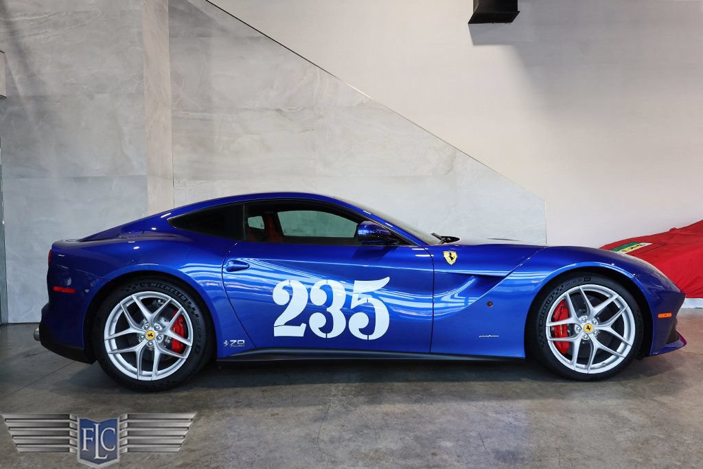 Used 2017 Ferrari F12 Berlinetta RWD image 3