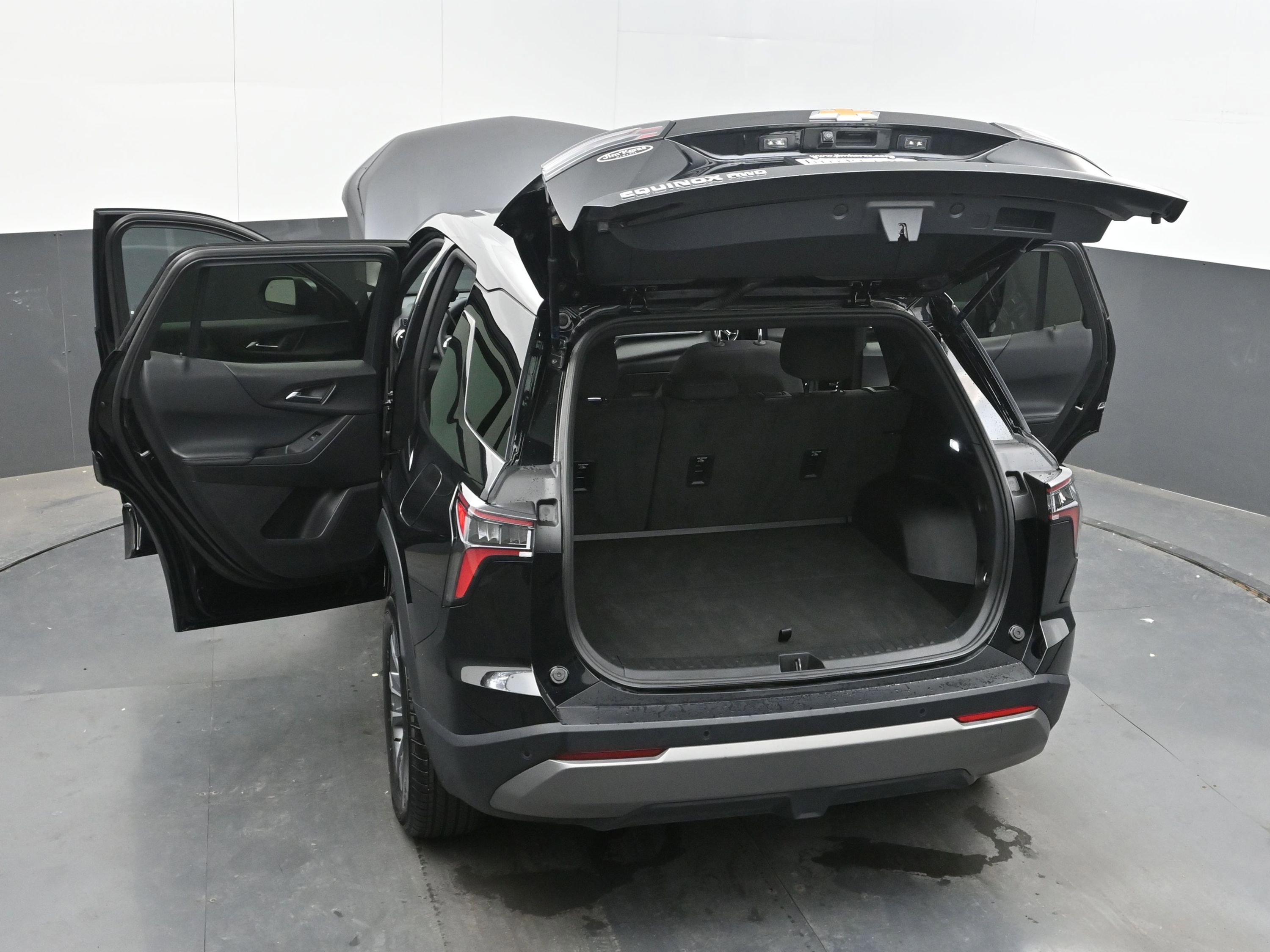 Used 2025 Chevrolet Equinox LT image 45