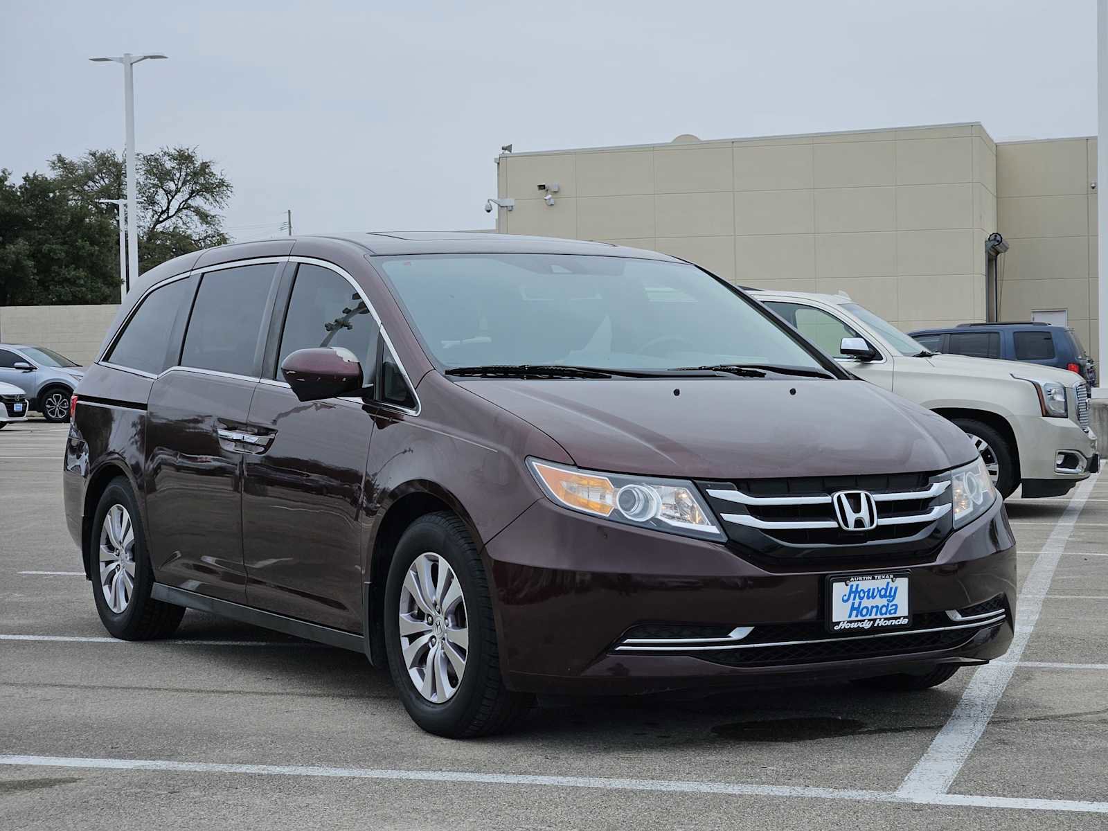 Used 2014 Honda Odyssey EX-L image 3