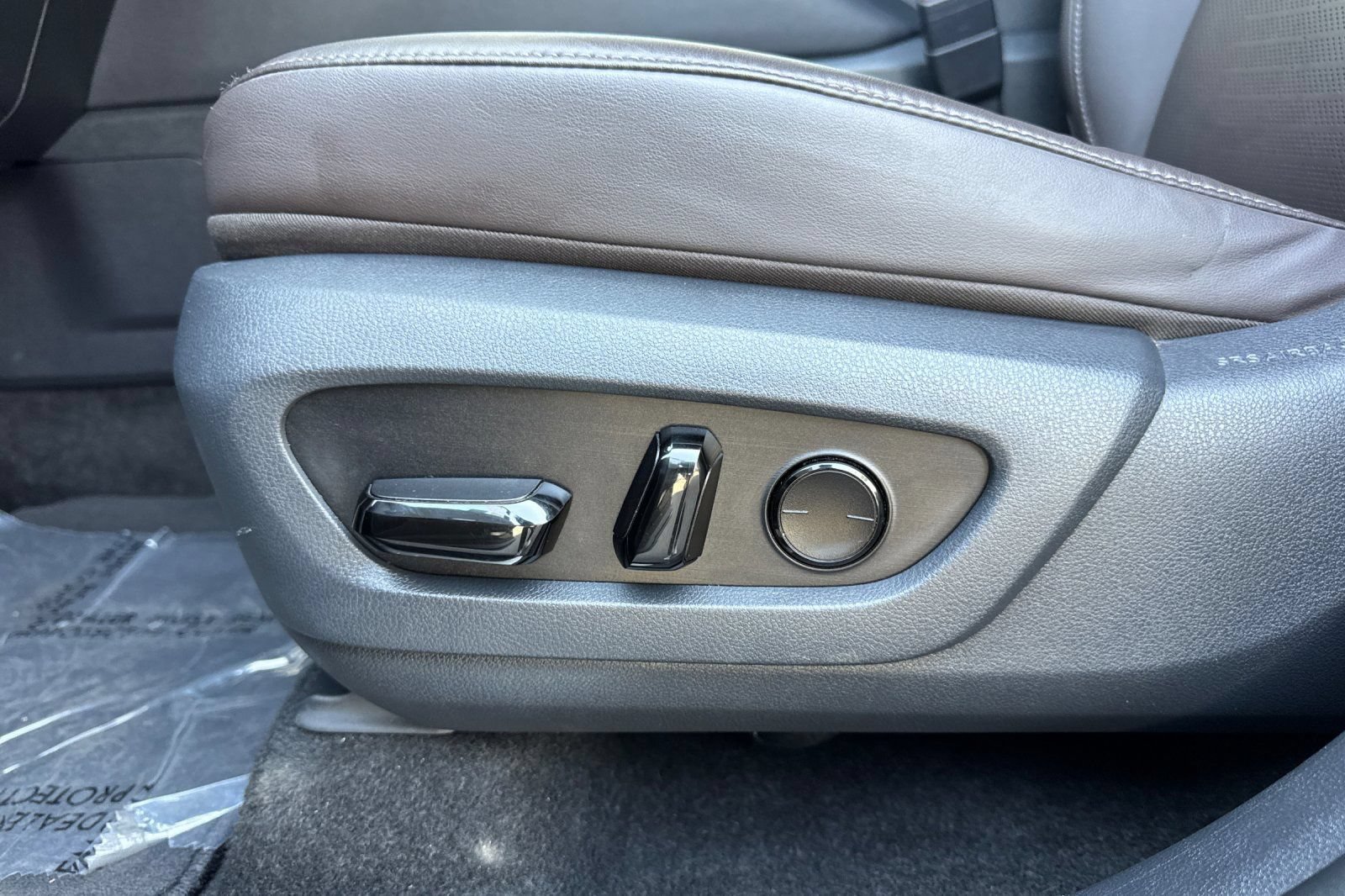 Certified 2024 Lexus TX 350 FWD w/ Captains Chair Package image 13