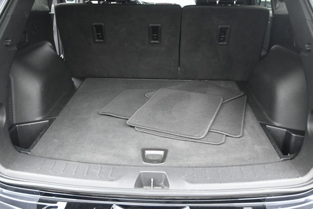 Used 2021 Chevrolet Blazer RS FWD image 13