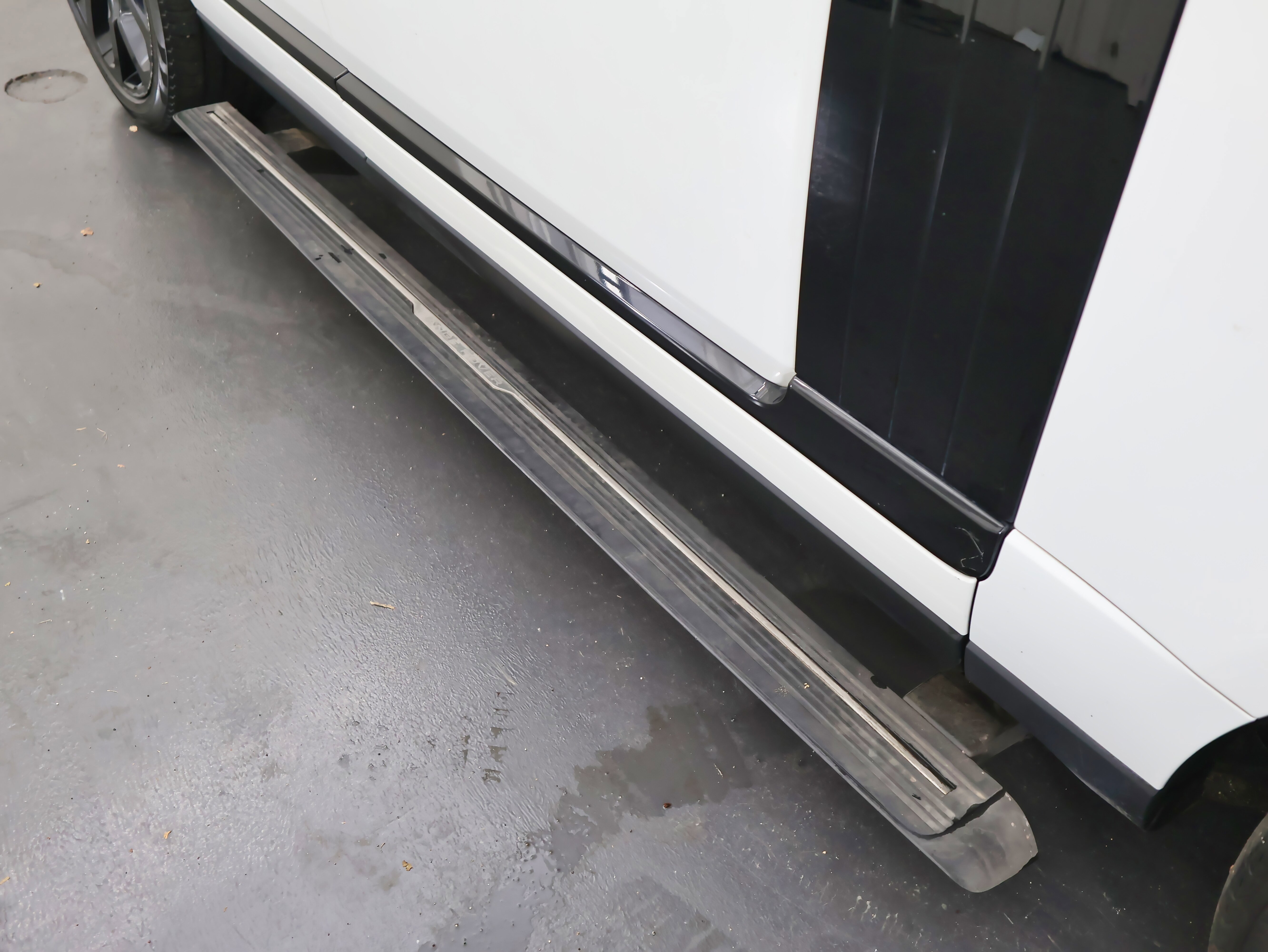 Used 2020 Land Rover Range Rover HSE image 50