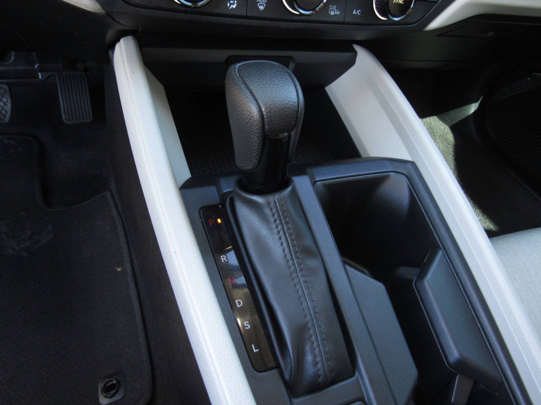 Certified 2024 Honda Accord EX image 19