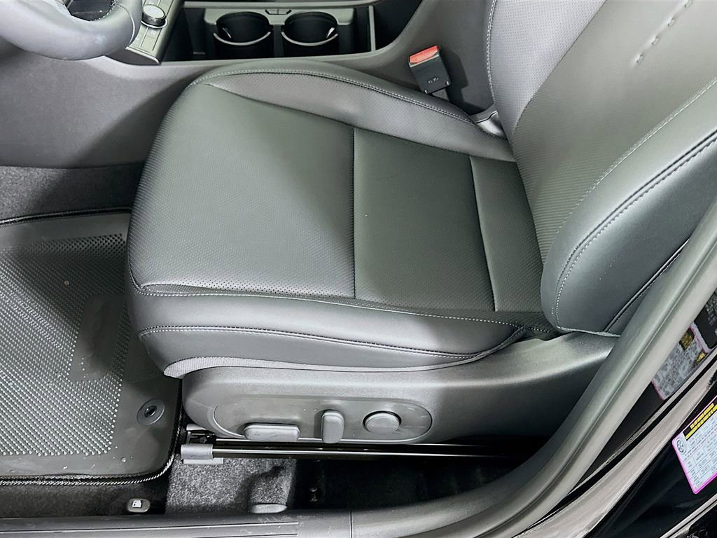 New 2026 Hyundai Kona SEL Premium FWD image 20