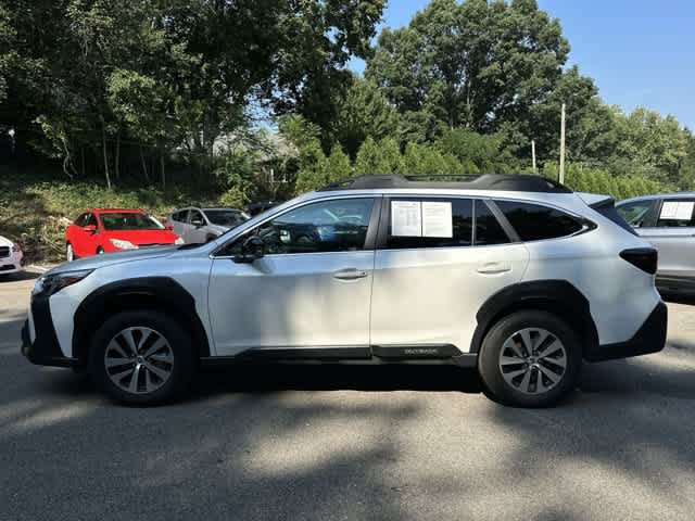 Certified 2024 Subaru Outback Premium AWD/4WD image 2