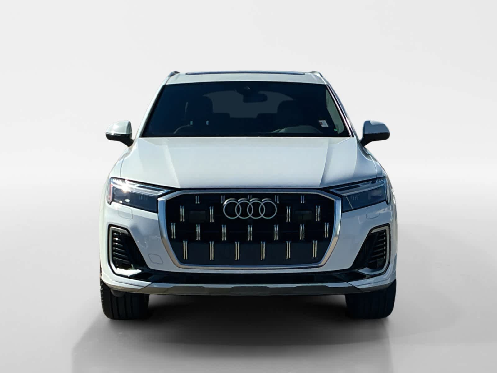 Used 2025 Audi Q7 3.0T Premium Plus AWD/4WD image 8