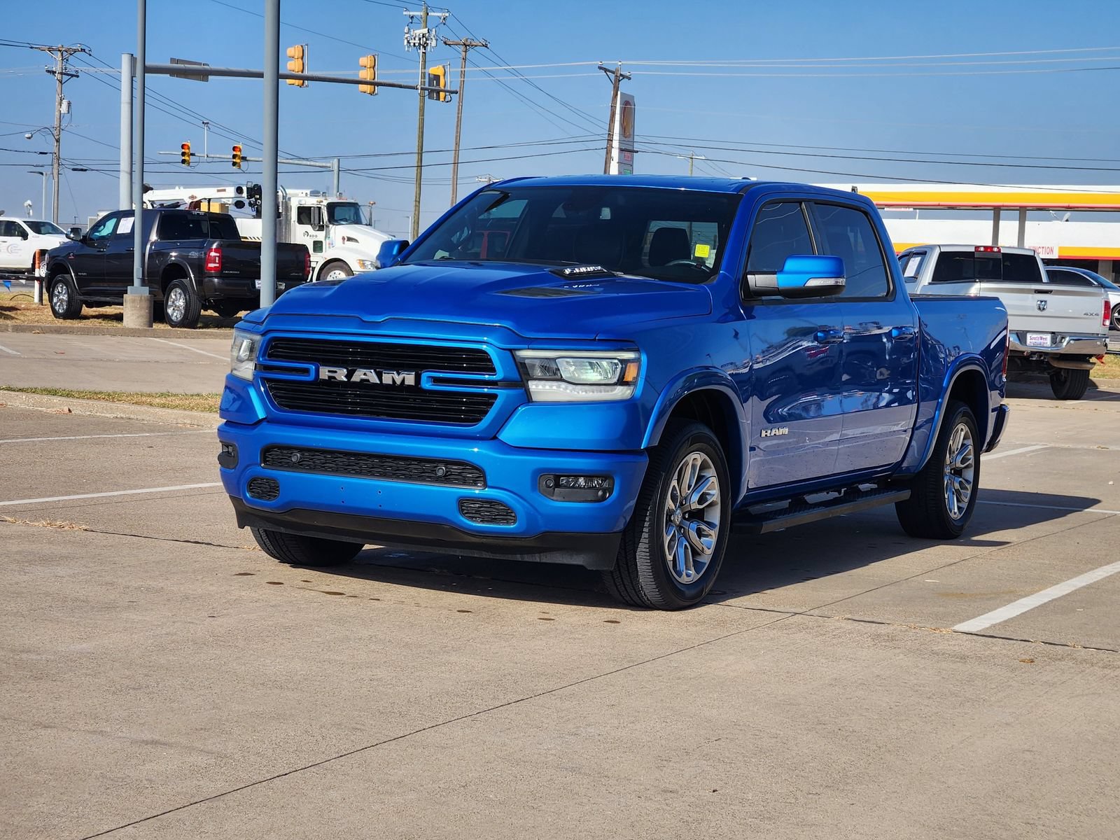 Used 2020 RAM 1500 Laramie w/ Sport Appearance Package AWD/4WD video 2