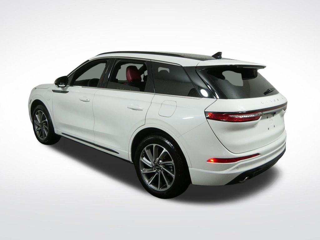 Used 2025 Lincoln Corsair Grand Touring w/ Equipment Group 301A AWD/4WD image 8