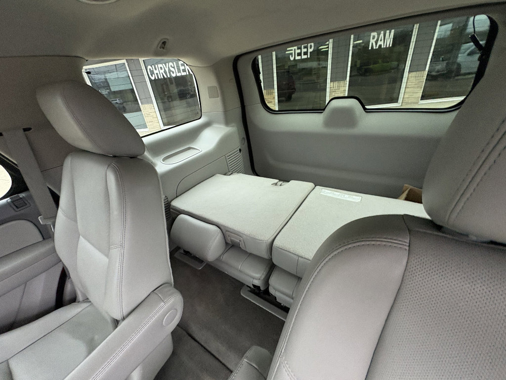 Used 2013 Chevrolet Tahoe LTZ image 22