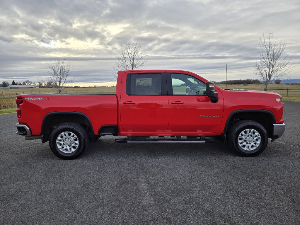 Used 2024 Chevrolet Silverado 2500 LT w/ All Star Edition image 5