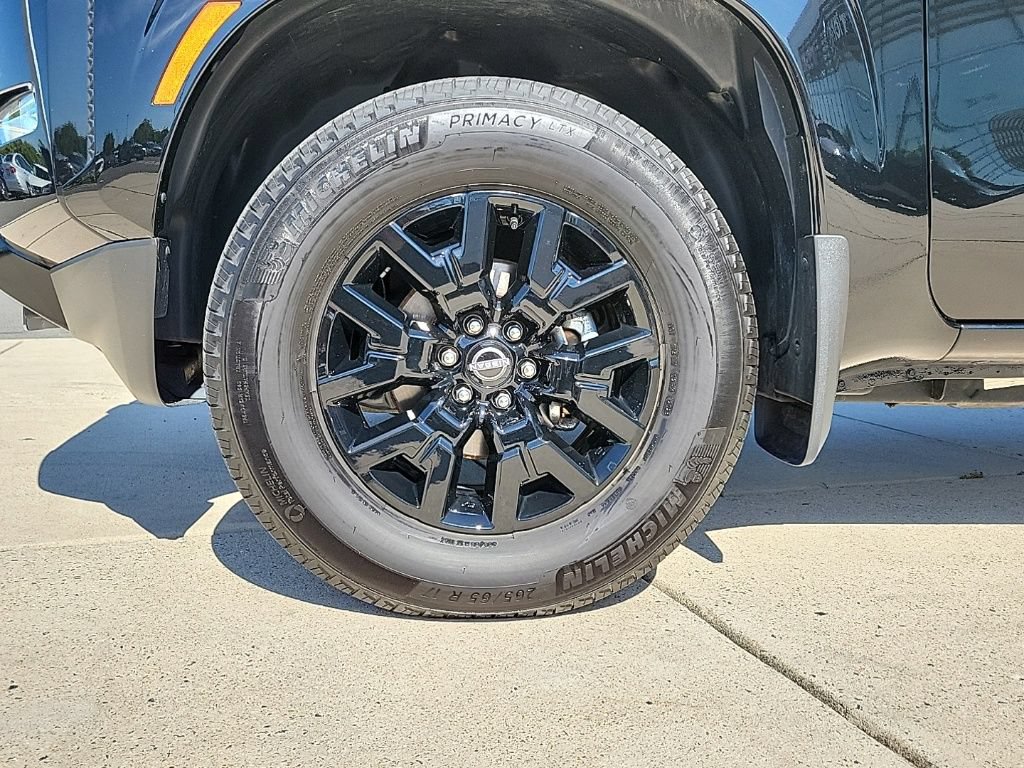 Certified 2023 Nissan Frontier SV w/ Midnight Edition Package AWD/4WD image 6