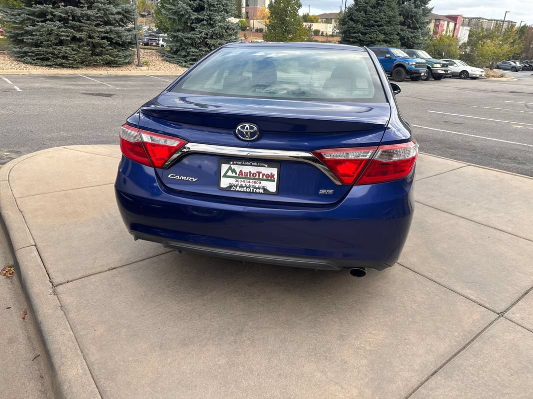 Used 2016 Toyota Camry SE FWD image 7