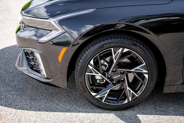 Used 2025 Kia K5 GT-Line w/ GT-Line Premium Package FWD image 9