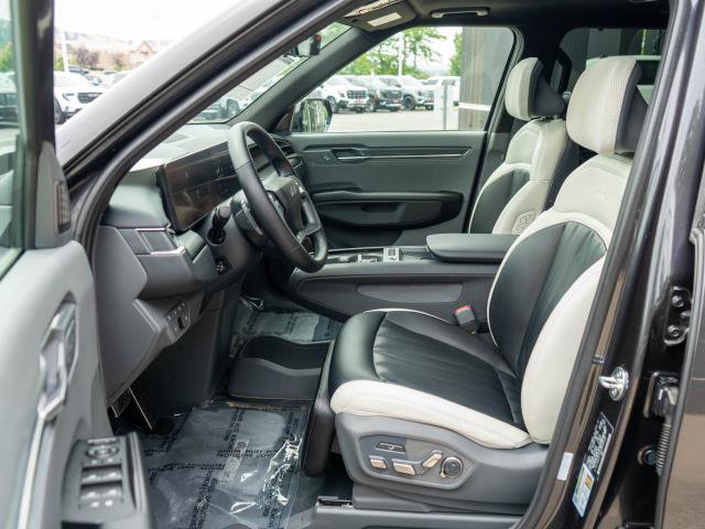 Certified 2024 Kia EV9 GT-Line AWD/4WD image 11
