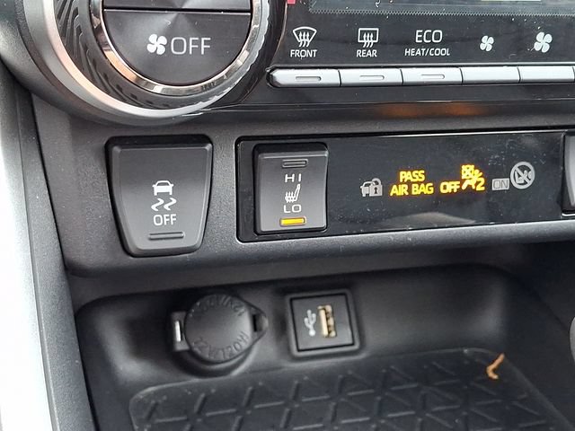 Certified 2023 Toyota RAV4 XLE Premium AWD/4WD image 24