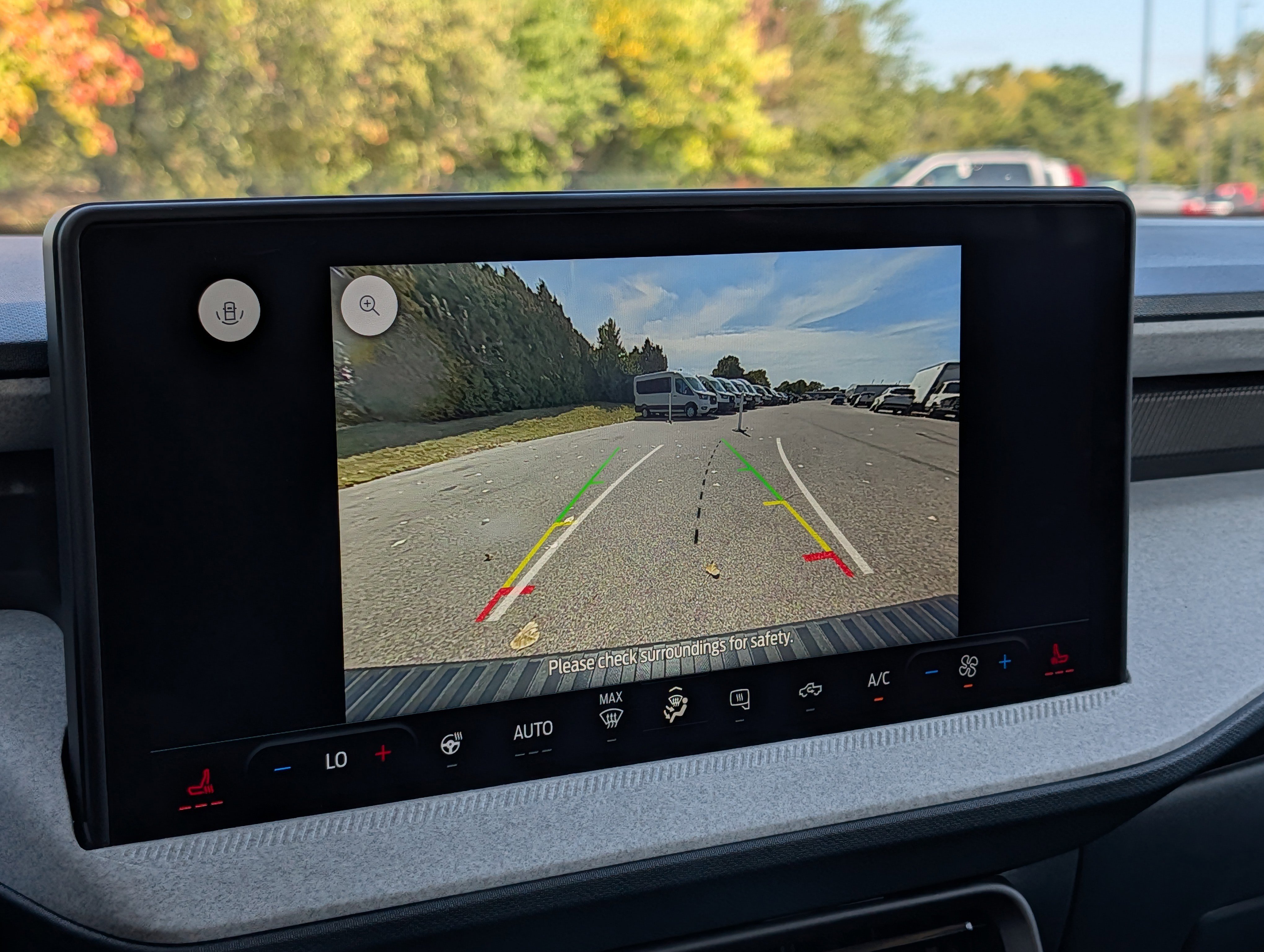 New 2025 Ford Maverick XLT w/ XLT Luxury Package image 18