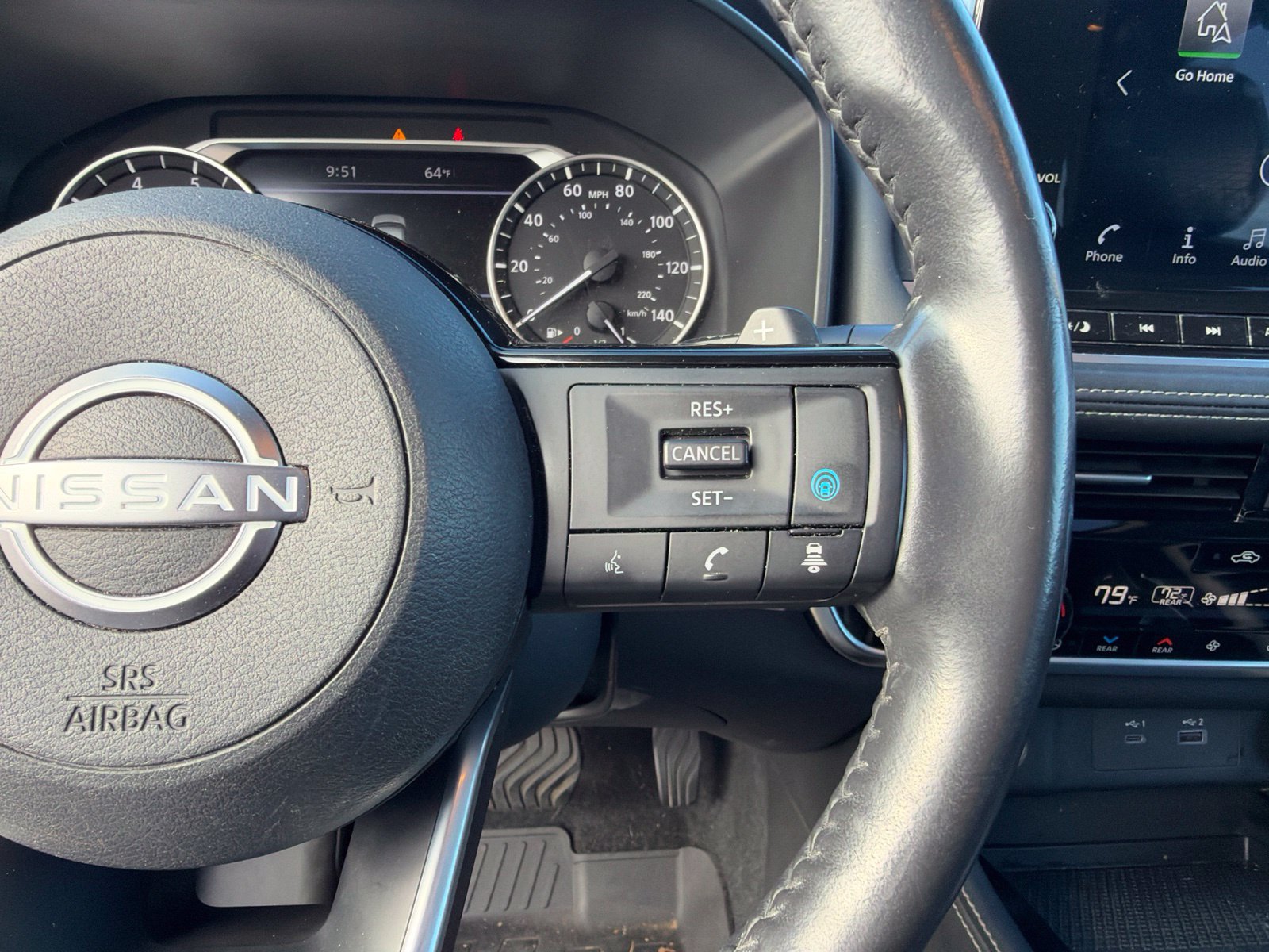 Used 2023 Nissan Rogue SL w/ SL Premium Package FWD image 17