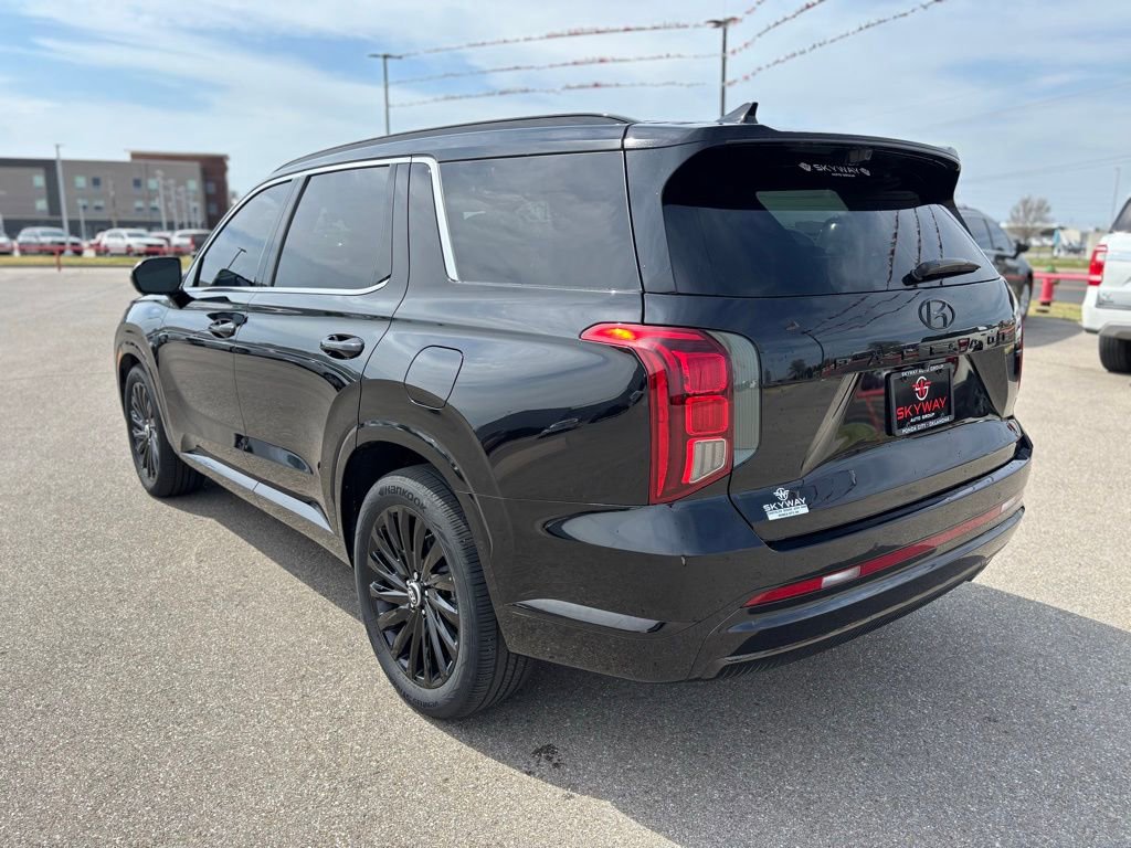 Used 2025 Hyundai Palisade Calligraphy image 4