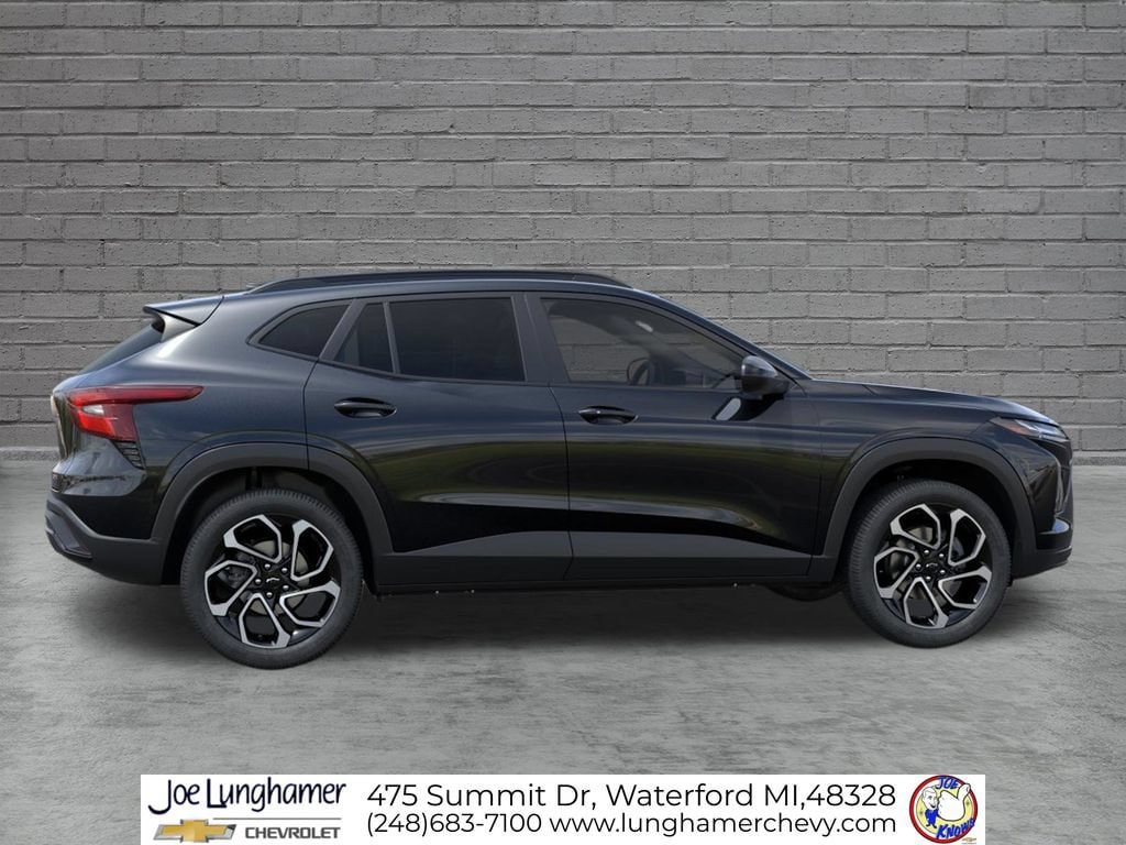 New 2026 Chevrolet Trax RS w/ Driver Confidence Package FWD image 5