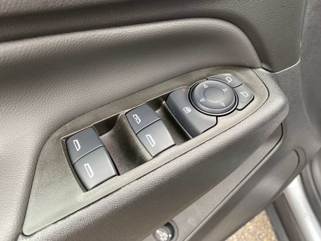 Certified 2024 Chevrolet Equinox LT w/ LPO, Floor Liner Package FWD image 17