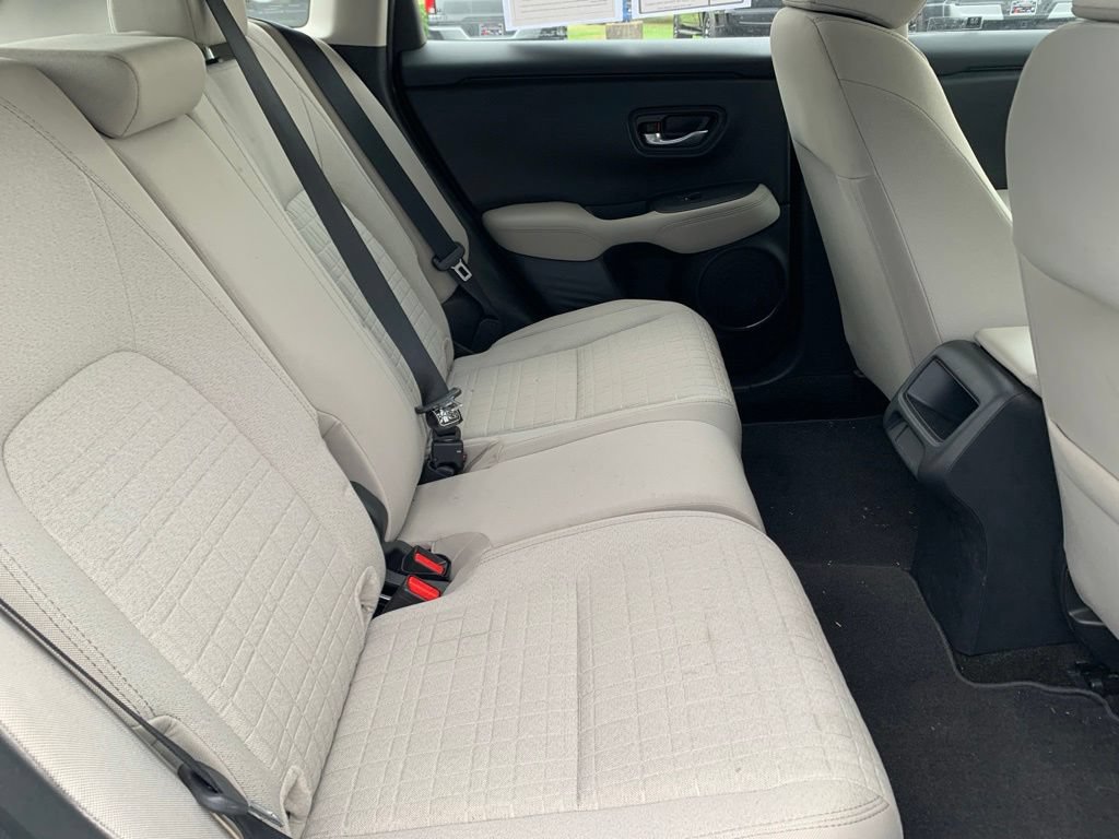 Used 2025 Honda HR-V LX image 24