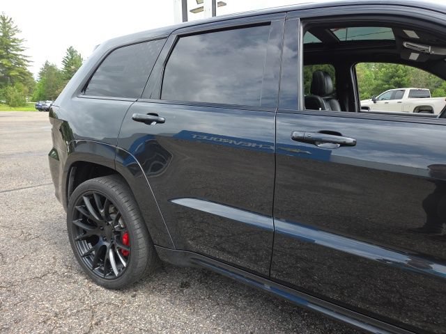 Used 2014 Jeep Grand Cherokee SRT8 w/ Luxury Group II AWD/4WD image 34