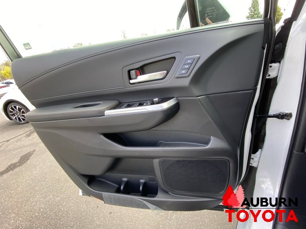 New 2026 Toyota Sienna Platinum AWD/4WD image 39