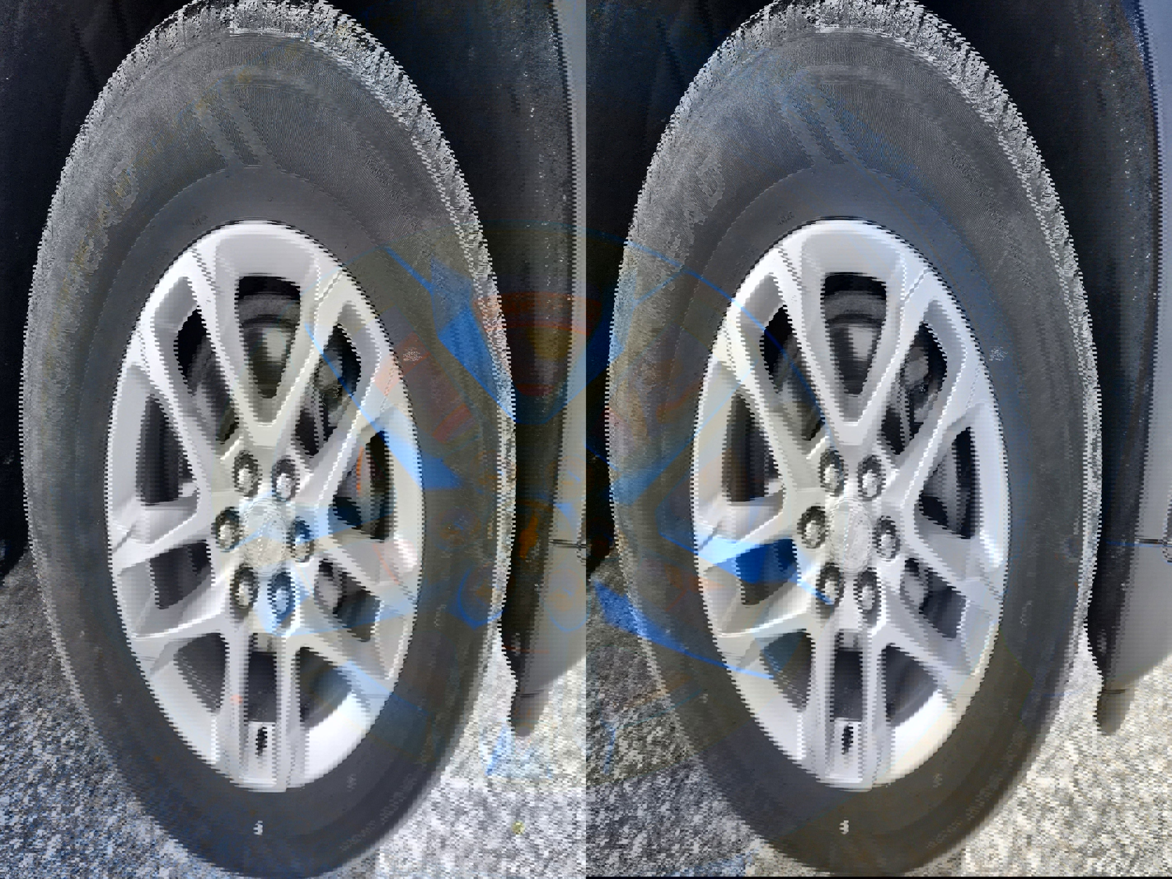 Used 2018 Chevrolet Traverse LS FWD image 12